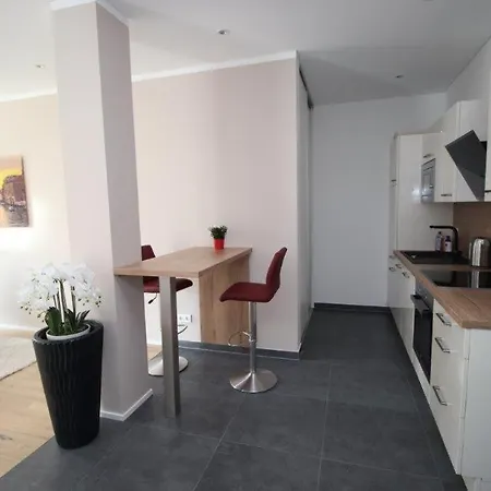 Neu Residenz Mont Royal Apartment Traben-Trarbach Exterior photo