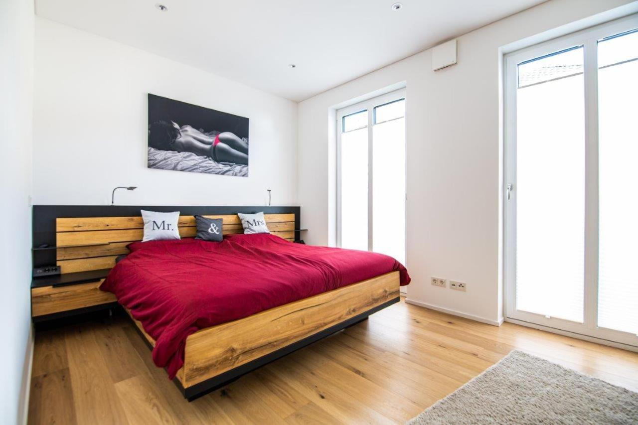 Neu Residenz Mont Royal Apartment *